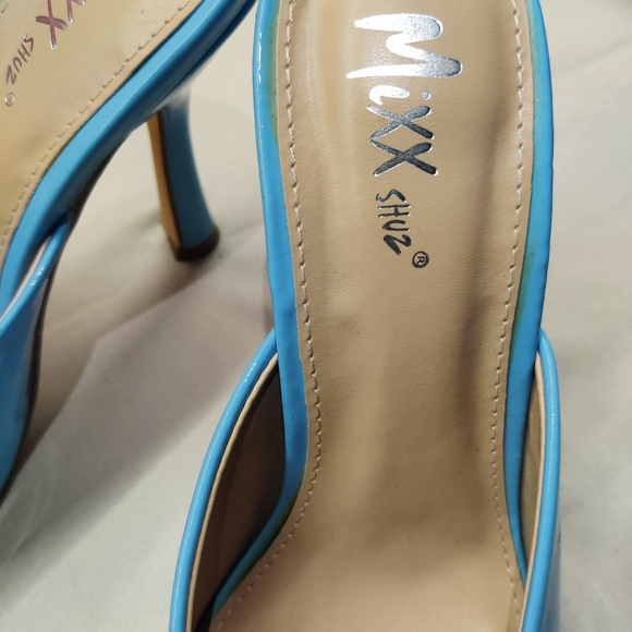 Mixx shuz brand new Front Mule Heel - Blue size 8 - Picture 5 of 5